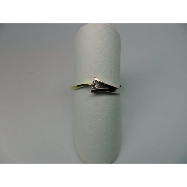 Gebogen V-Spleet Ring Smal Bicolor 0.08 crt.